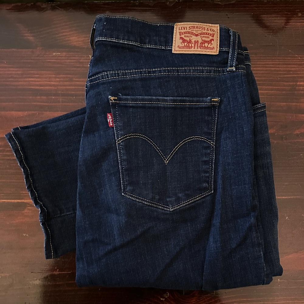 Levi's 314 Shaping Straight Indigo Denim Jeans